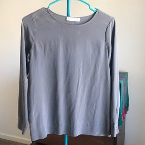Everlane gray silk long sleeve blouse